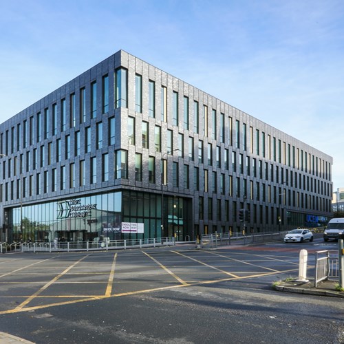 Aluminium curtain walls